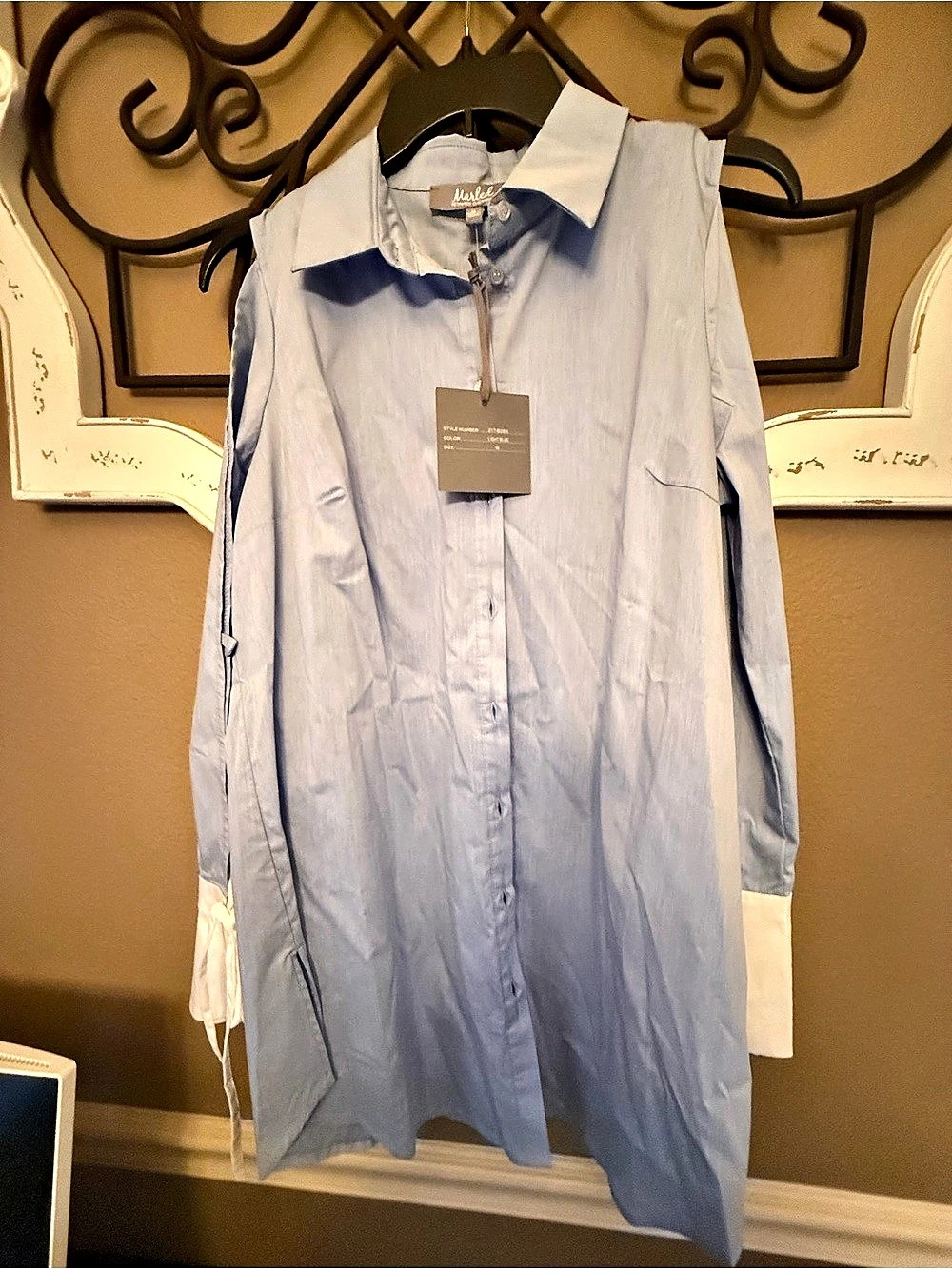 Rails Blue & White Button Down NWT